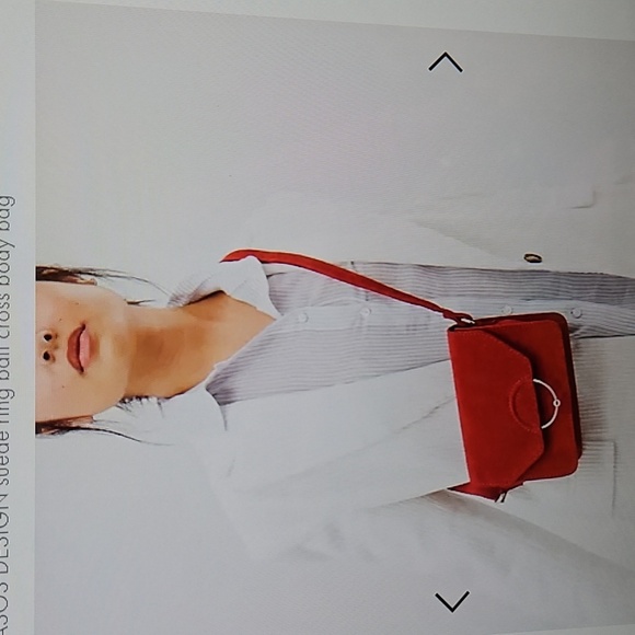 ASOS DESIGN SUEDE RING BALL CROSSBODY BAG IN RED - Picture 1 of 8